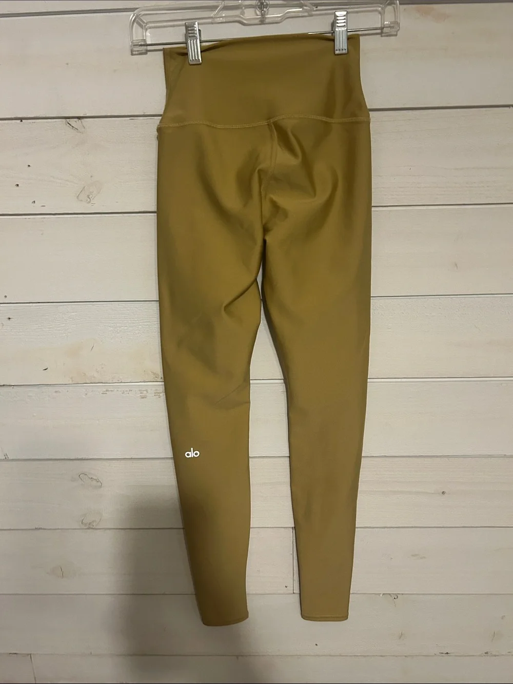 ALO Yoga 🧘🏻‍♀️ High-Waist Olive Active Leggings